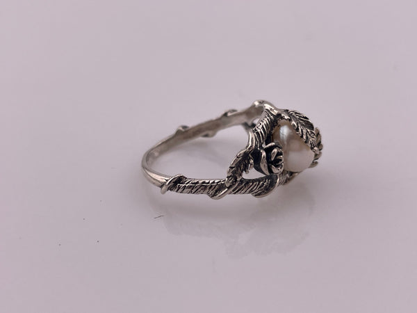 size 9.25 sterling silver faux pearl rose ring