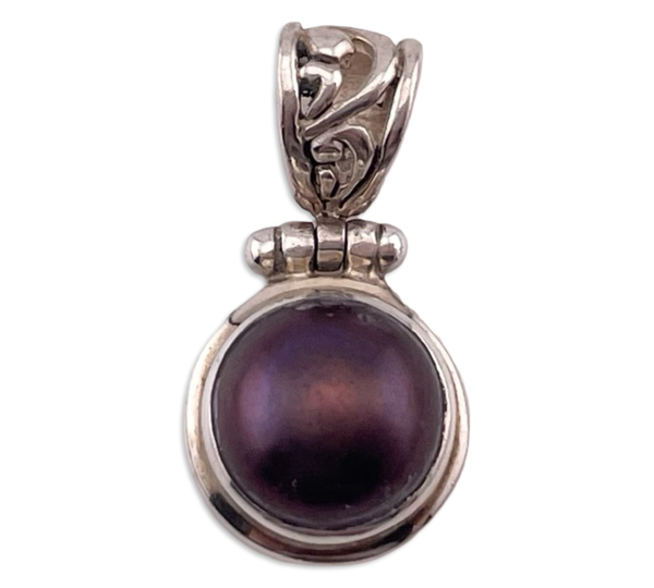 sterling silver pearl pendant