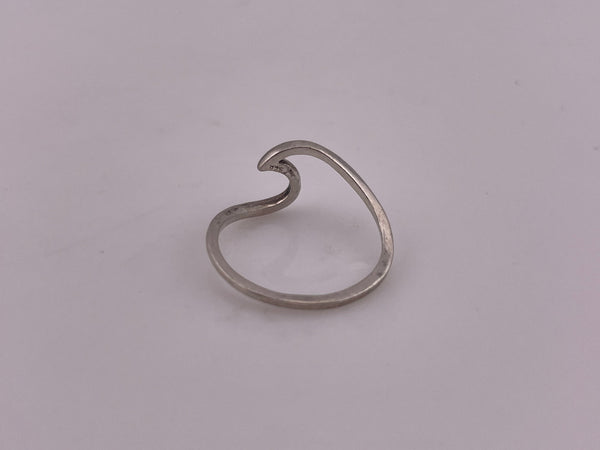 size 6 sterling silver thin wave ring