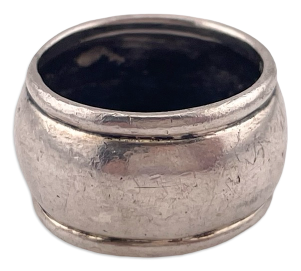 size 4.75 sterling silver very worn stoneless wide band ring