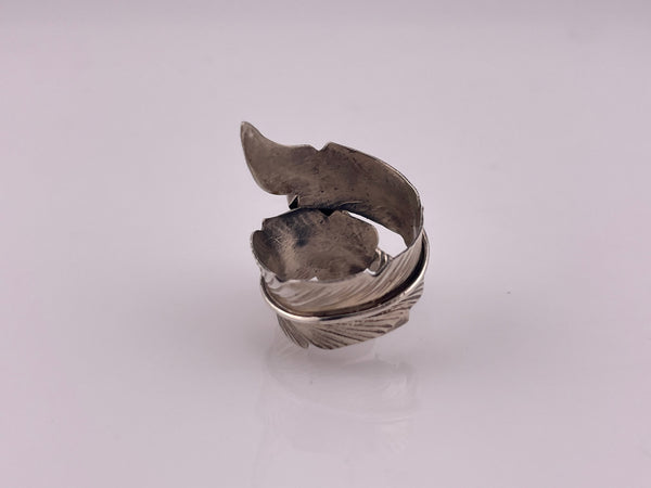 size 6.5 sterling silver coral feather wrap around ring