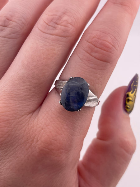 size 8.25 sterling silver rhodium plated labradorite textured leaf ring