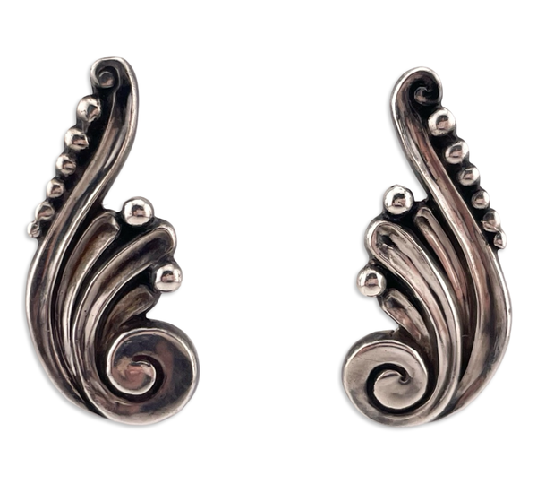 sterling silver Margot de Taxco Mexican stoneless screw-back earrings