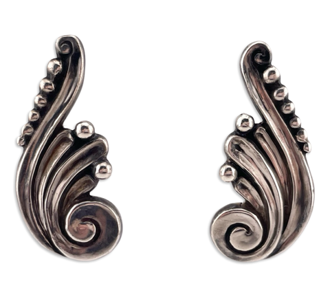 sterling silver Margot de Taxco Mexican stoneless screw-back earrings