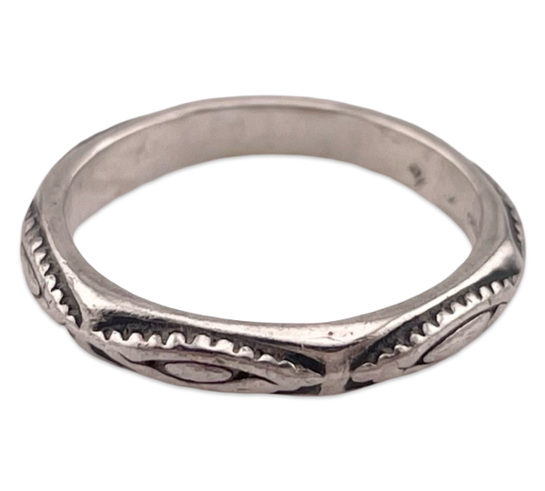 size 6 sterling silver stamped band ring