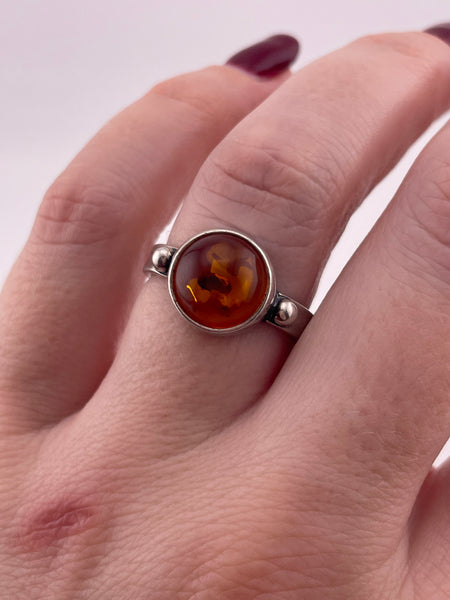 size 8 sterling silver round amber ball design ring