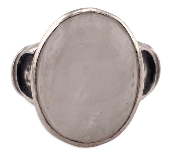 size 7.25 sterling silver oval rainbow moonstone cut-out slot design ring