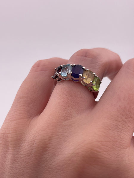 size 7 sterling silver faceted multi-gemstone ring