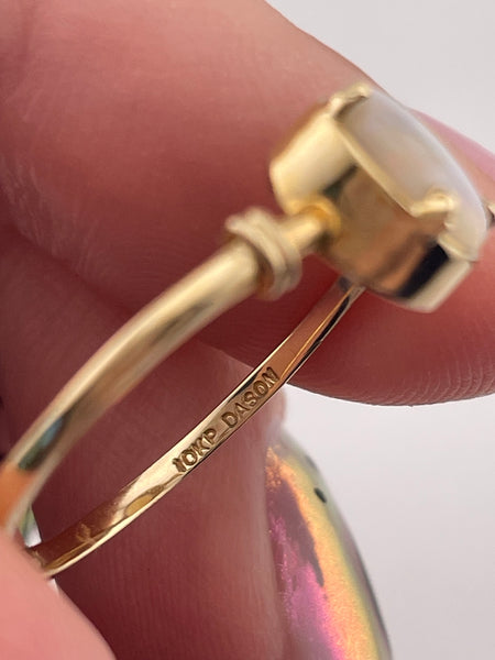 size 5.5 10k yellow gold opal ring