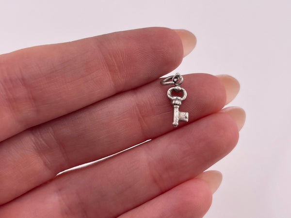 sterling silver petite skeleton key charm pendant
