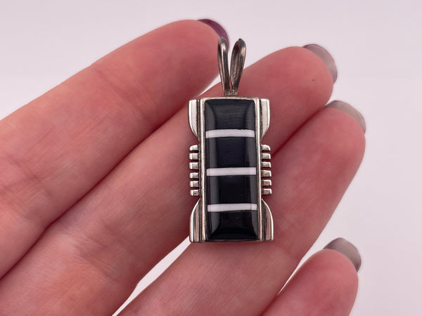 sterling silver onyx white stone pendant