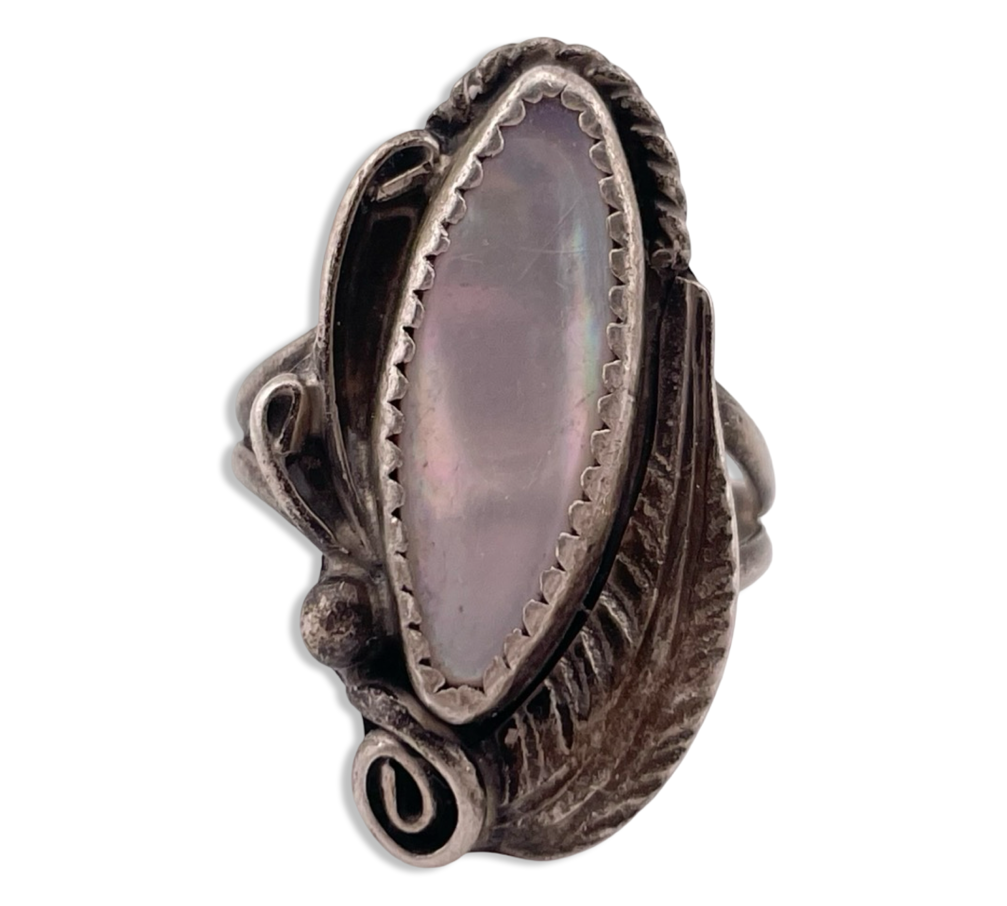 size 8.5 sterling silver mother of pearl ring