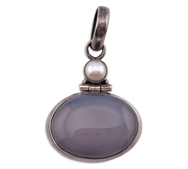 sterling silver pearl chalcedony pendant