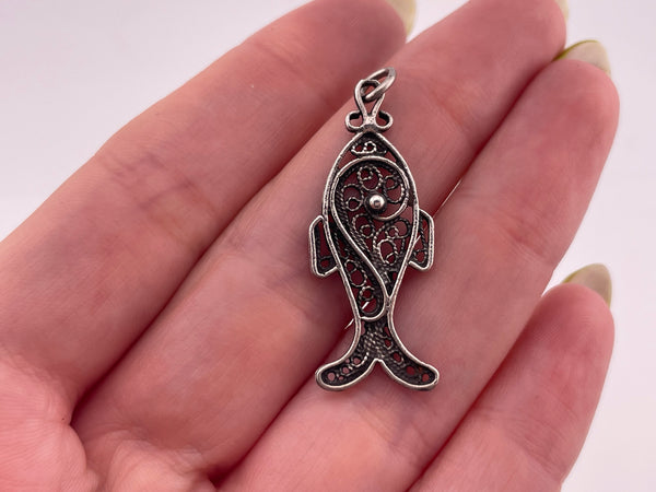 sterling silver filigree swirl fish pendant