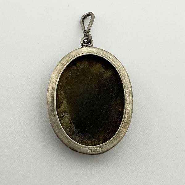 800 silver mother of pearl cameo pendant