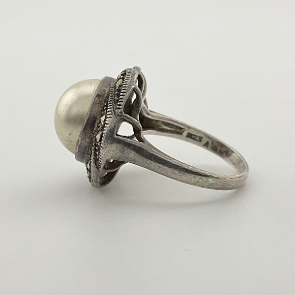 size 8 sterling silver plastic pearl marcasite ring ***AS IS***