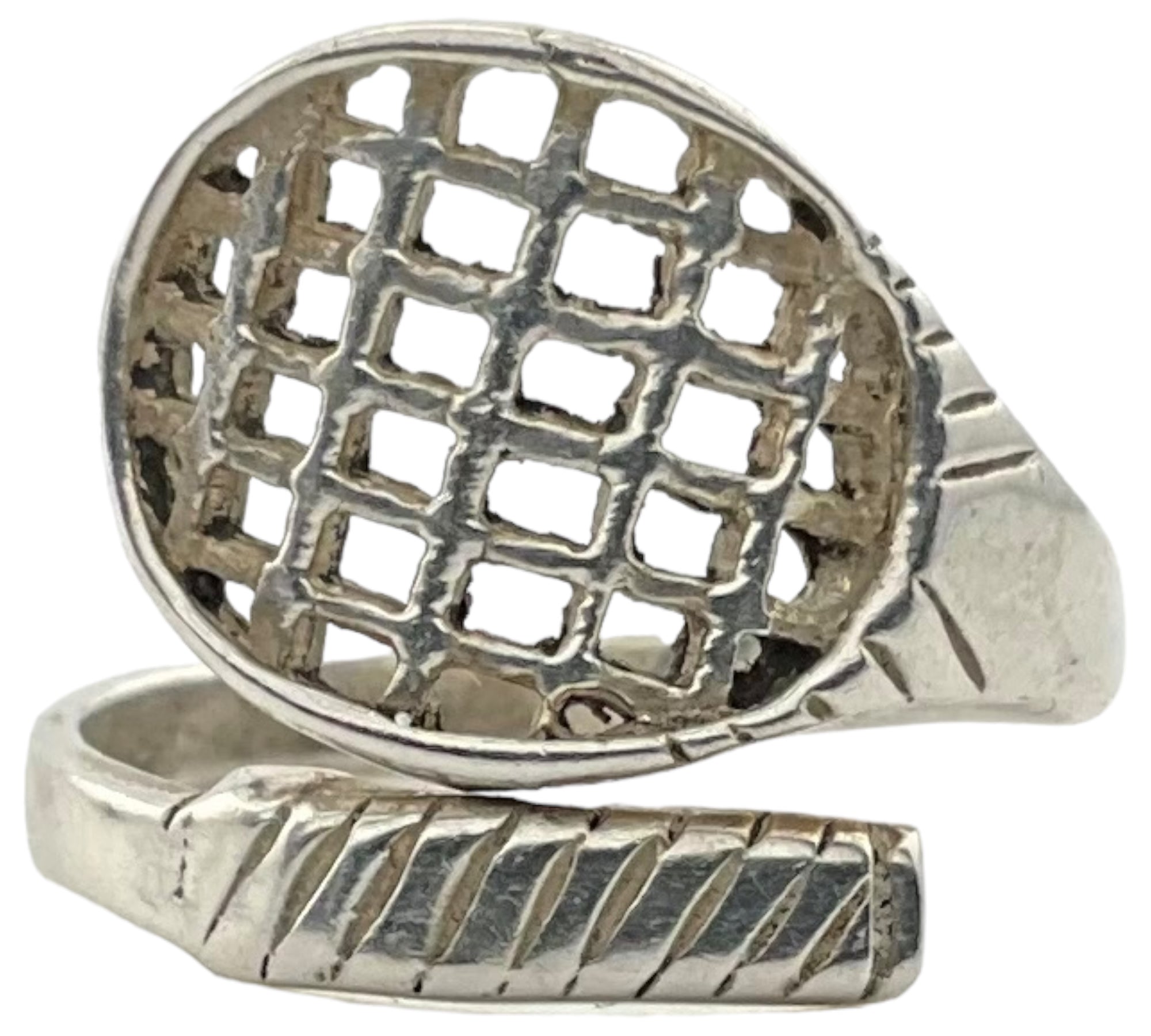 size 7.5-8 sterling silver tennis racket bypass ring
