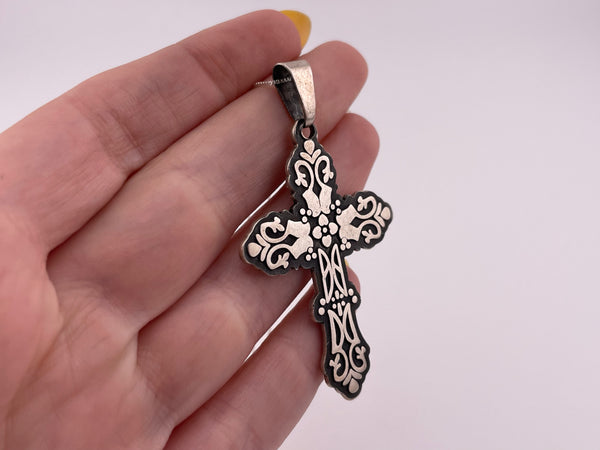 sterling silver ornate cross pendant necklace