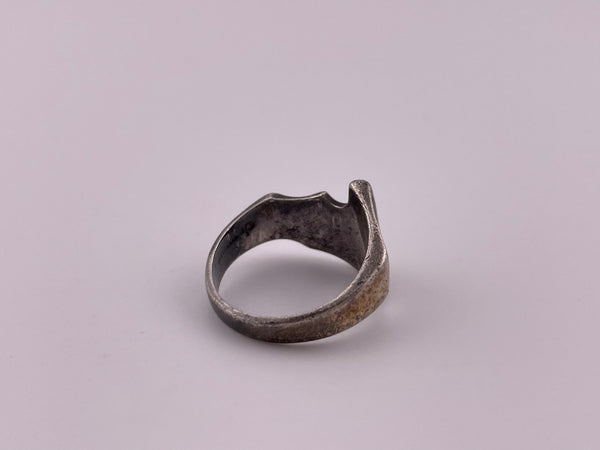 size 6.75 sterling silver artist signed modernist stoneless ring