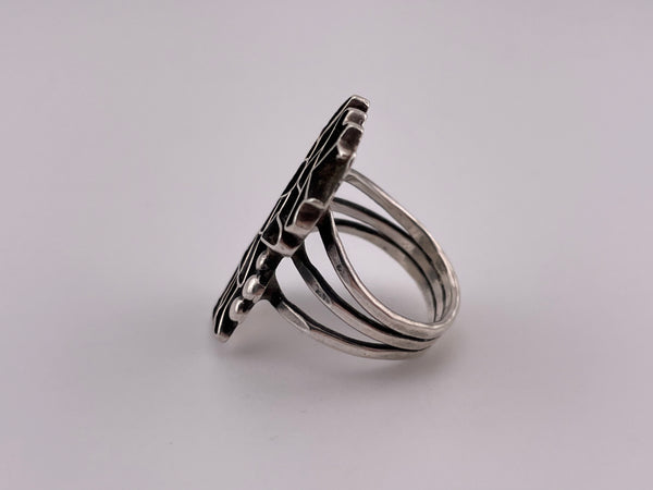 size 8.25 sterling silver kachina ring **AS IS**