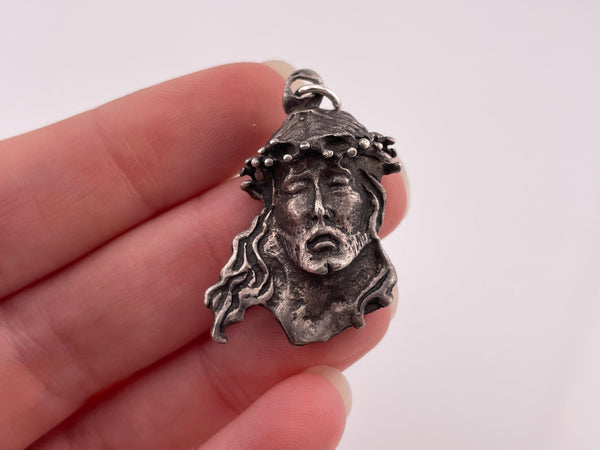sterling silver religious Jesus crown of thorns face pendant