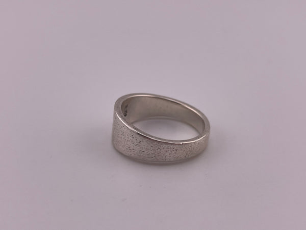 size 7.75 sterling silver designer James Avery cross ring
