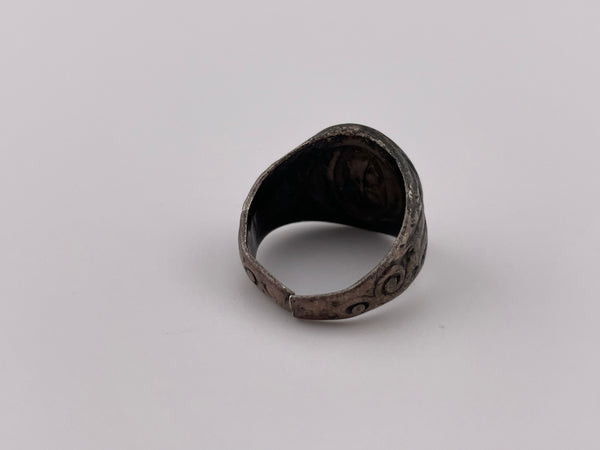 size 6.25 sterling silver very worn religious Jesus ring **AS IS**