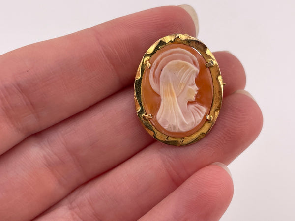 800 silver gold plated religious Mary cameo brooch / pendant