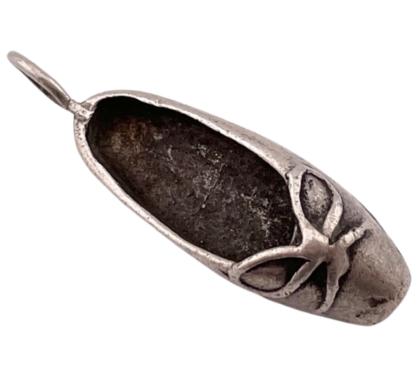 sterling silver ballet slipper pendant