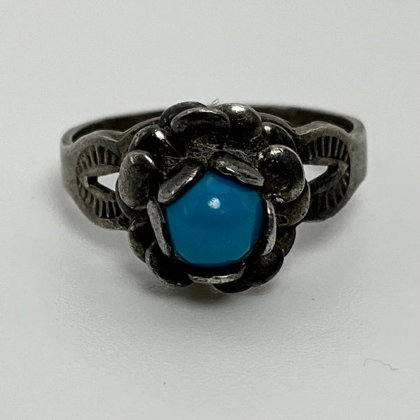 size 4 sterling silver synthetic turquoise ring ***AS IS***