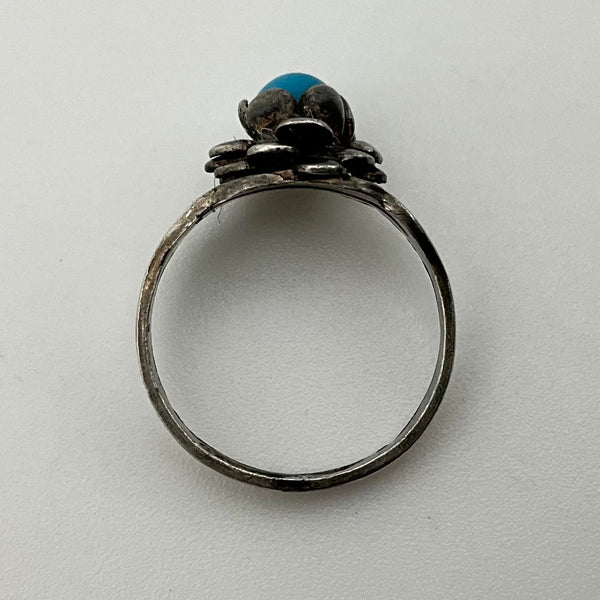 size 4 sterling silver synthetic turquoise ring ***AS IS***