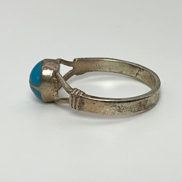 size 6 sterling silver synthetic turquoise ring