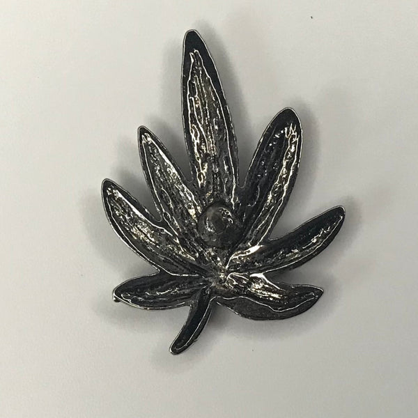 NOS 1990s pot leaf novelty pin pin-back