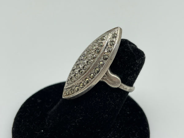 size 5 sterling silver marquee shaped marcasite ring