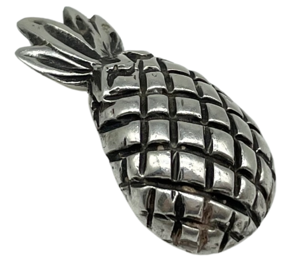 sterling silver pineapple pendant