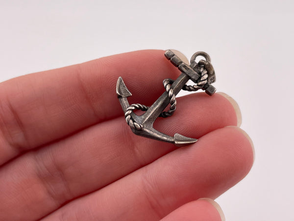 sterling silver anchor pendant